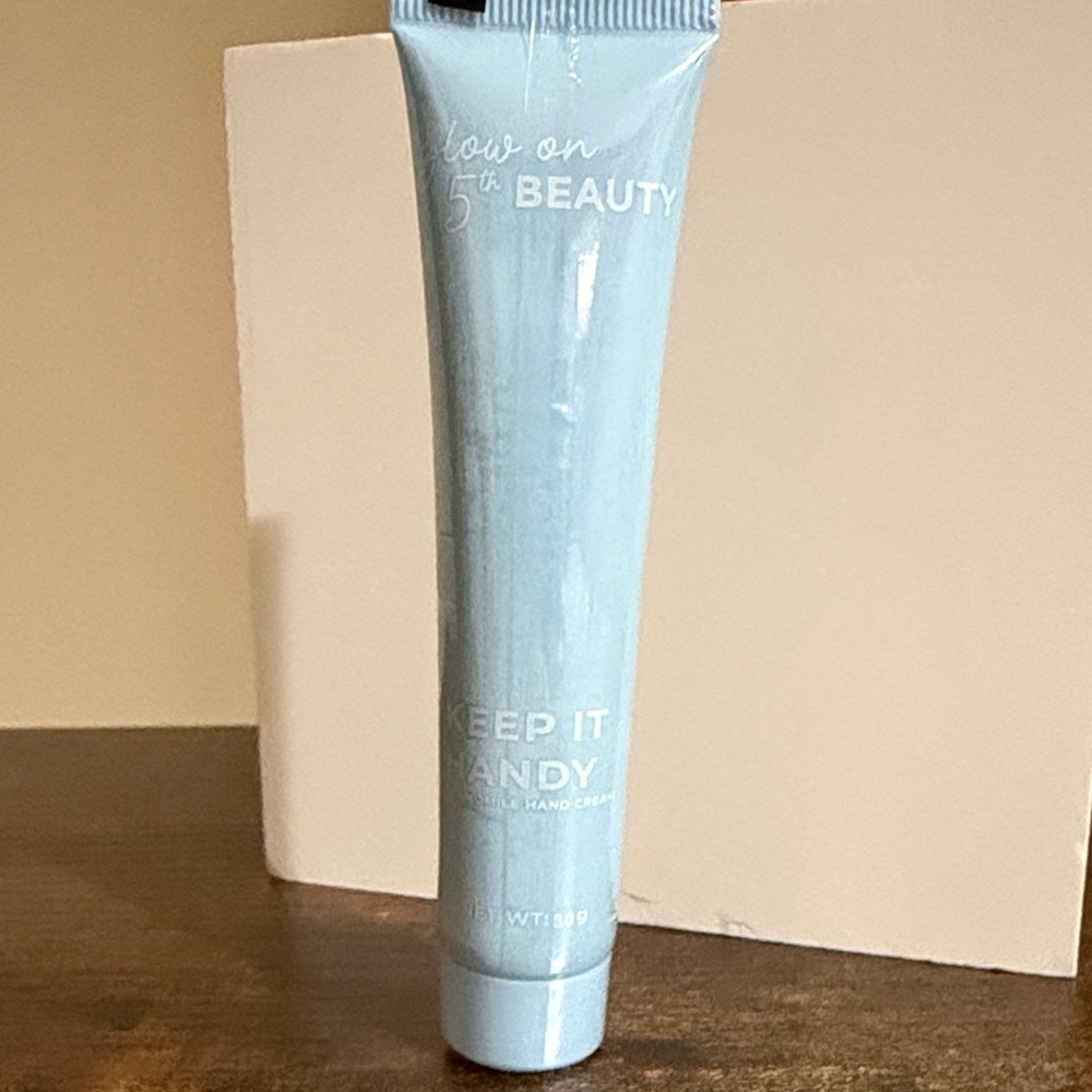 3/$15 🌸 Glow on 5th Beauty Blue Hand Cream- Sealed- Travel Size - Picture 1 of 2